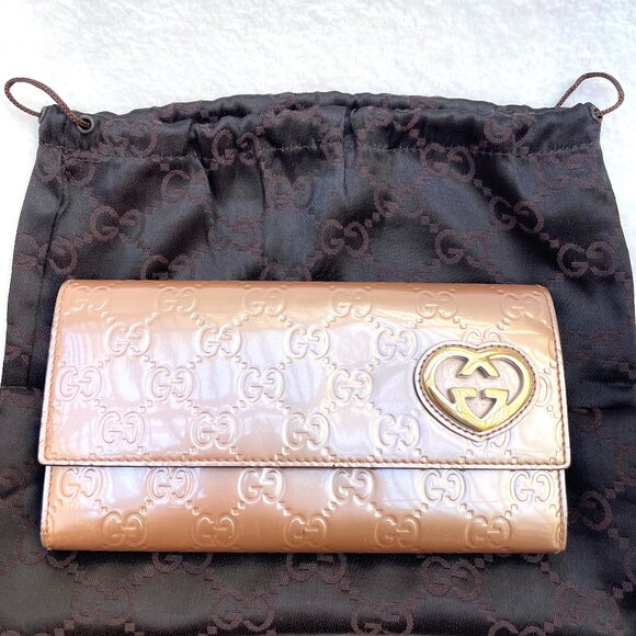 Gucci Guccisma pearlized GG Patent Leather Bifold Long Wallet in Rose beige - Picture 3 of 16